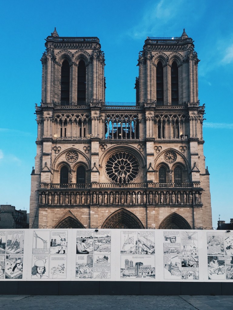 photo of Notre Dame used in a travel journal example